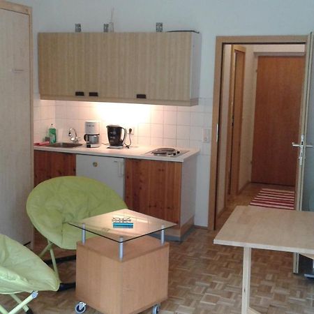 Vintage Garconiere Mit Balkon - 25 M2 Apartment Gmunden Exterior photo